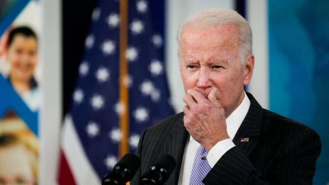 Disapproval of Biden’s Economic and Political Management Increases Disapproval of Biden's Economic and Political Management Increases