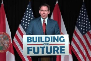 DeSantis signs law regulating residential rentals in Florida