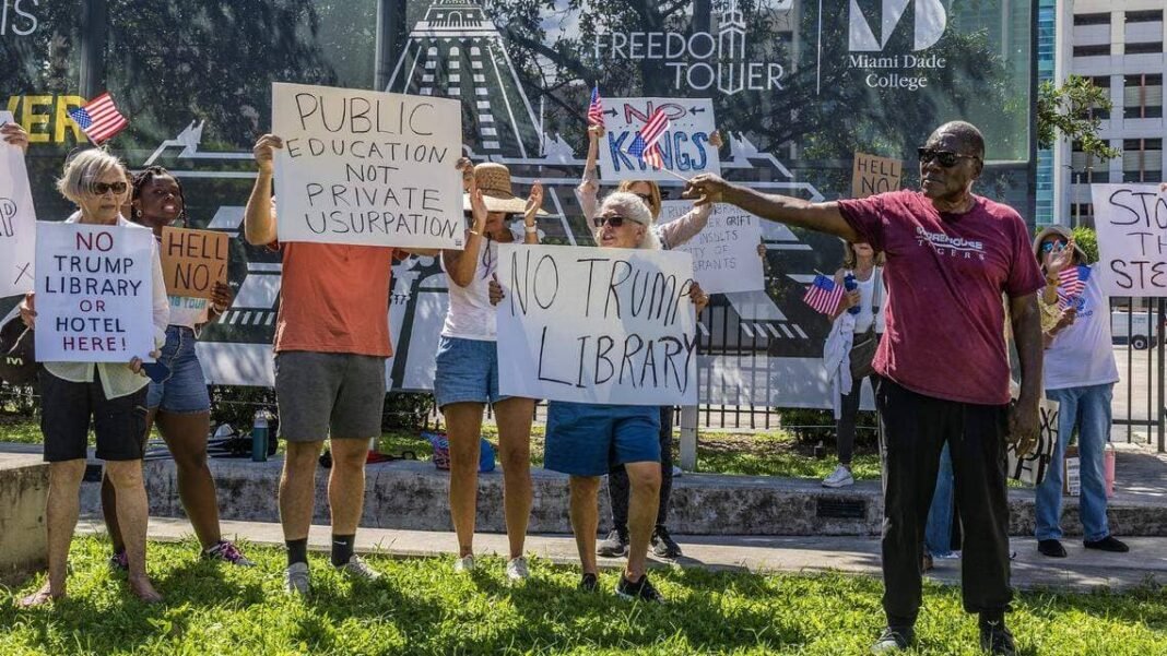Protestors in Miami Lash Out Against Trump Library Near Freedom Tower Protestors in Miami Lash Out Against Trump Library Near Freedom Tower