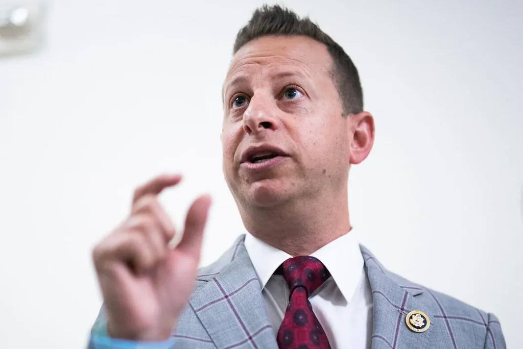 Florida AFL-CIO Leaves Jared Moskowitz Off First 2026 Congressional Endorsement Slate Rep. Jared Moskowitz was left off the Florida AFL-CIO's first 2026 congressional endorsement slate.