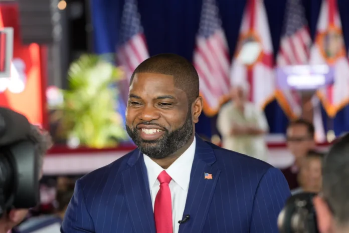 byron-donalds-cygnal-poll-florida-governor-race-july-2026 Byron Donalds campaigns during Florida's 2026 Republican gubernatorial race as a new Cygnal poll shows him leading the GOP primary.