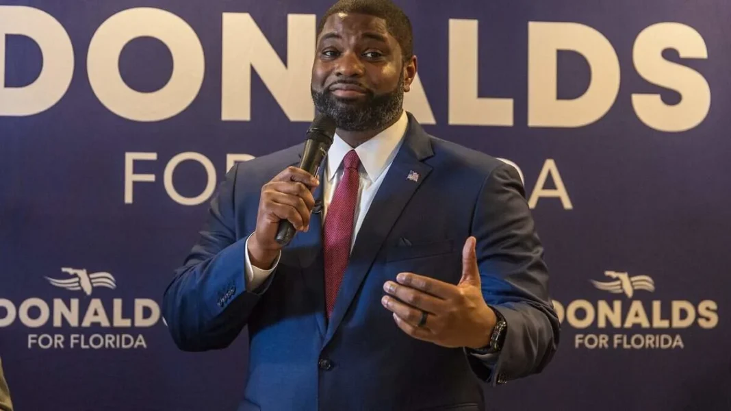 Byron Donalds Holds Commanding Lead in Florida Republican Governor’s Race Byron Donalds campaigning during Florida's 2026 Republican gubernatorial race.